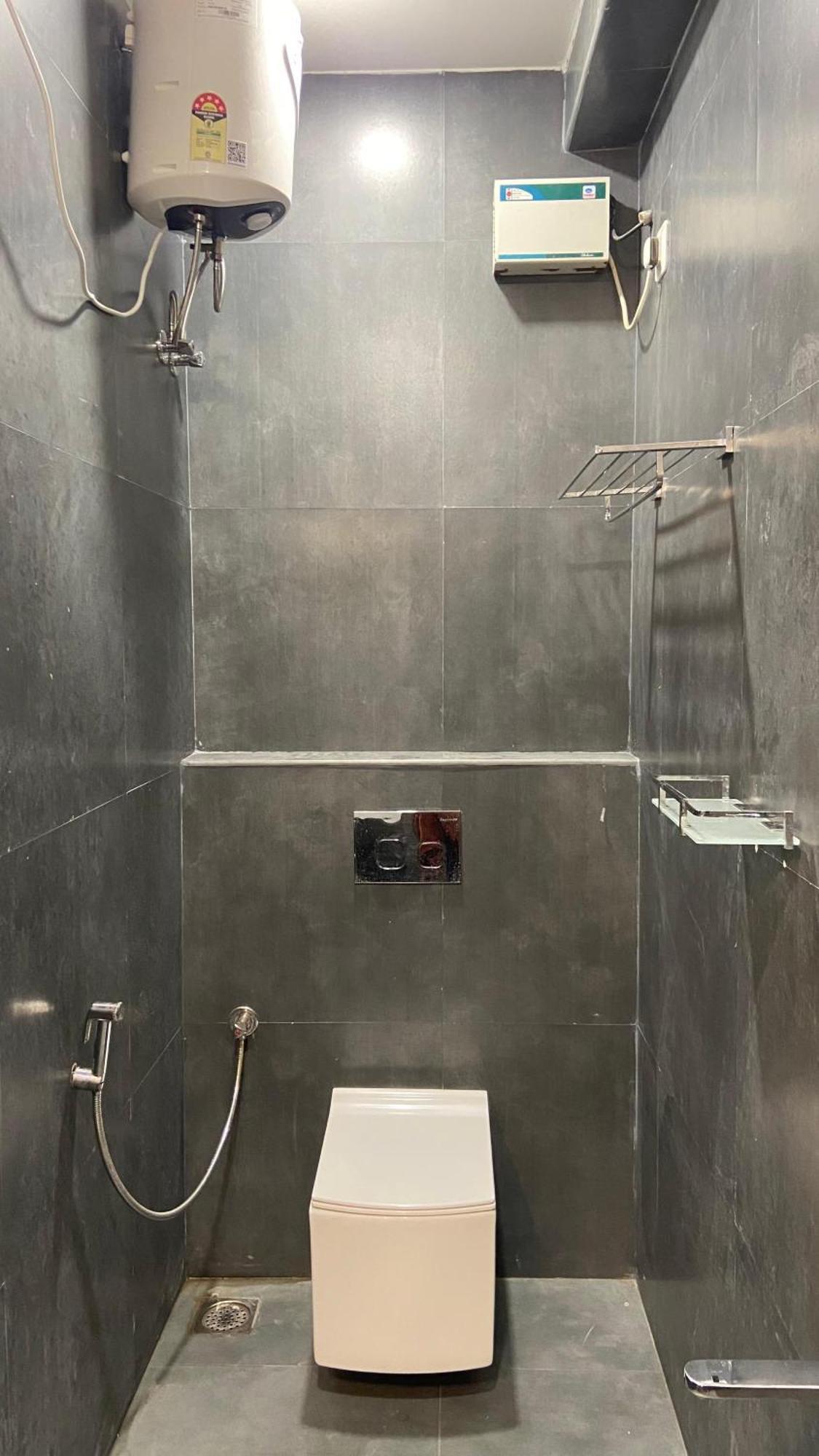 Hotel Esakki Empire Chennai Zewnętrze zdjęcie